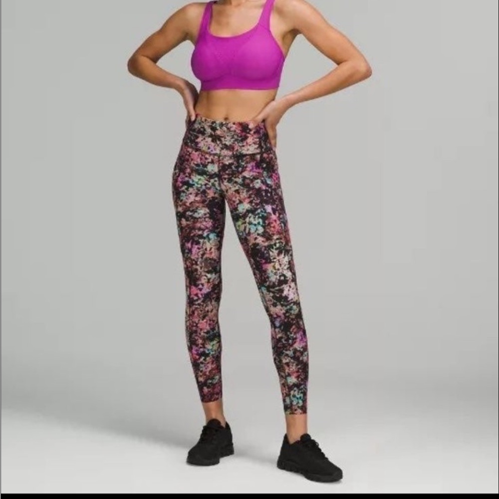 Lululemon fast and free HR tight 25" size 8